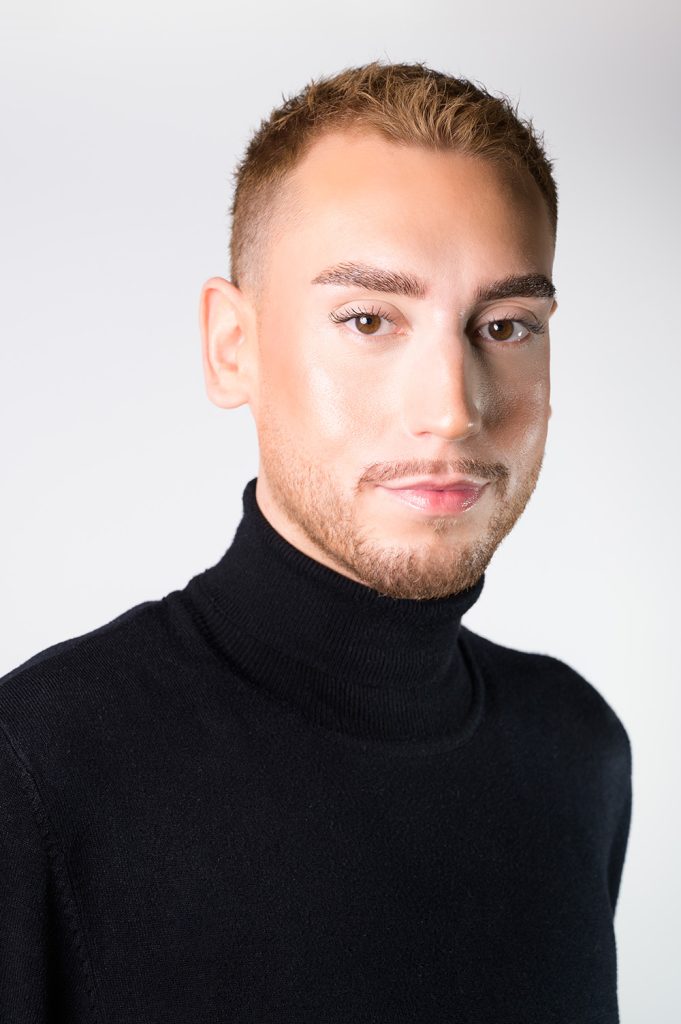 Damir Hasanović, Top-Stylist bei Peer – The Art of Hair, Friseur in Essen-Bredeney